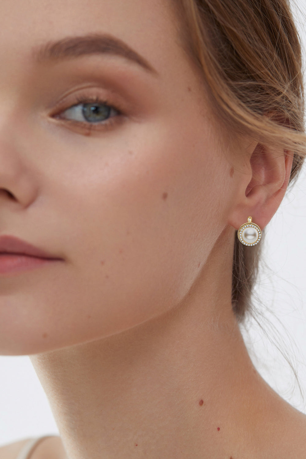 Elegant Pearl Essence Moissanite Sterling Earrings - ZISK Shop  